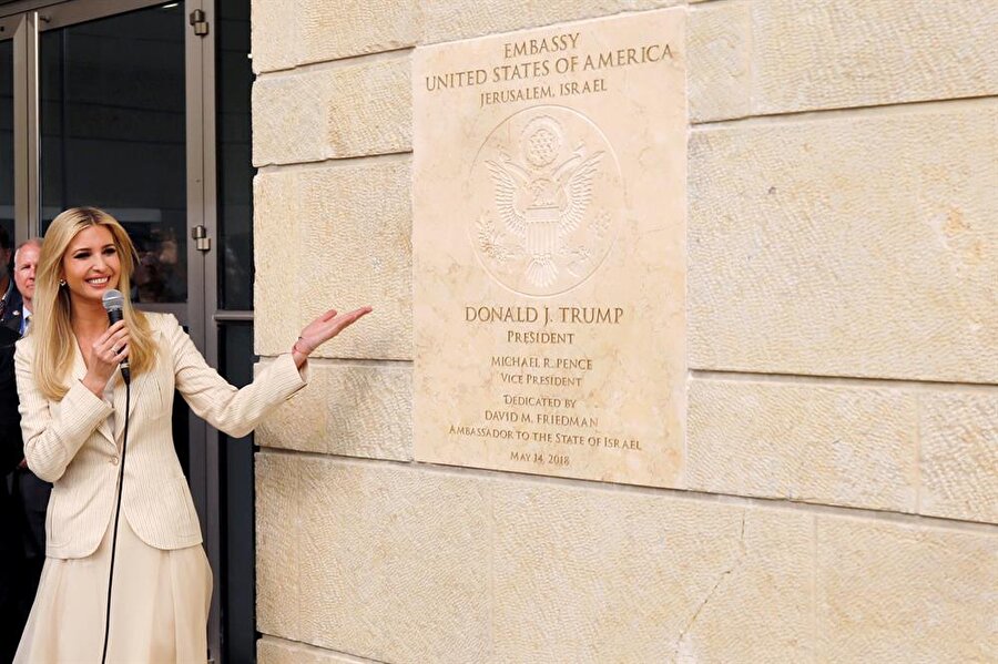 ABD Başkanı Donald Trump'ın kızı Ivanka, elçiliğin açılış töreni sırasında bir konuşma yaptı.