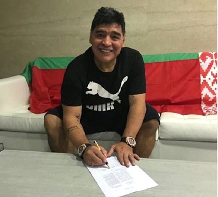 Maradona hem başkan hem teknik direktör oldu