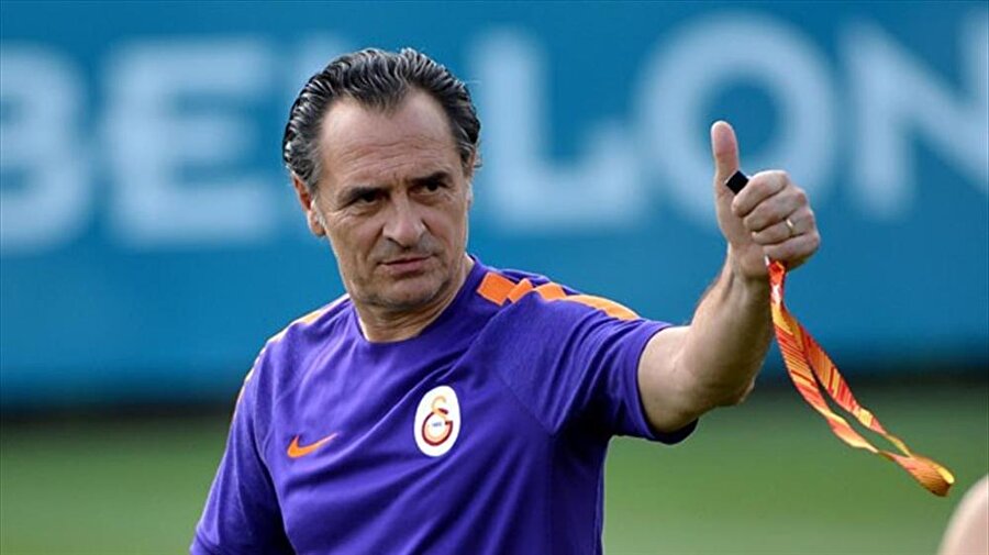 Cesare Prandelli, Galatasaray'a açtığı davayı kazandı. Buna göre sarı kırmızılı ekip İtalyan teknik adama 7 milyon avro ödeyecek.