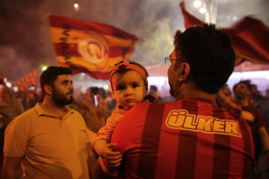Galatasaray'ın şampiyonluk kutlamalarından en güzel 10 kare