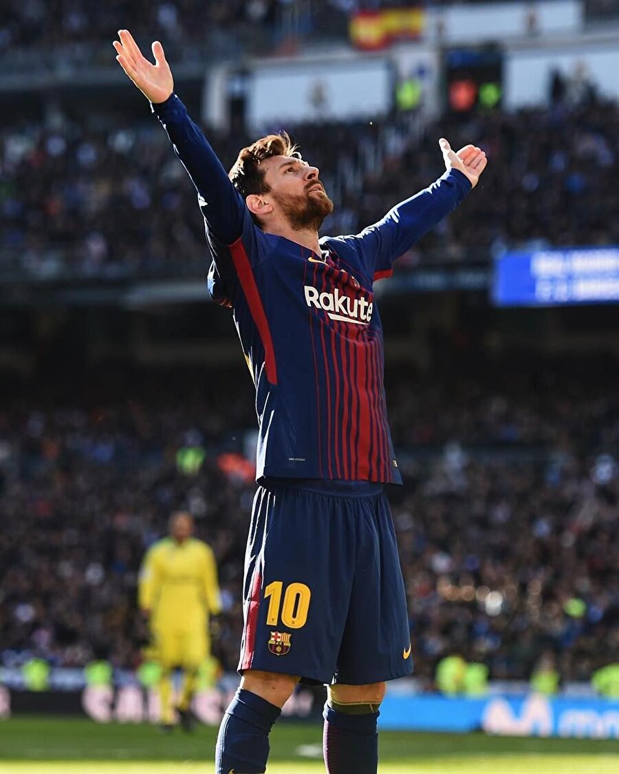 Lionel Messi / 180 milyon Euro
Barcelona’nın Arjantinli yıldızı Lionel Messi’nin güncel bonservis bedeli 180 milyon Euro. Messi bu sezon Barcelona ile çıktığı 54 maçta 45 gol atıp 18 asist yaptı.