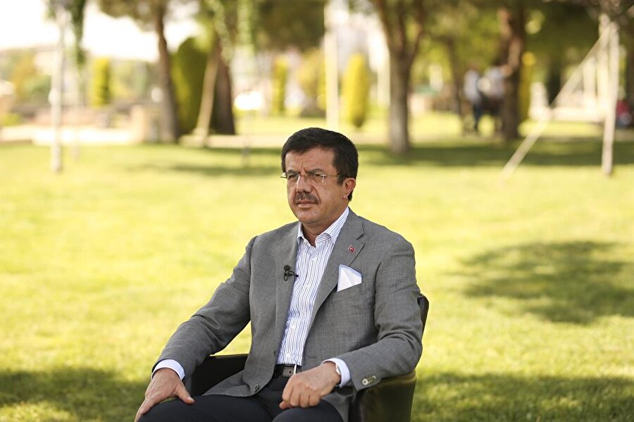 Ekonomi Bakanı Nihat Zeybekci