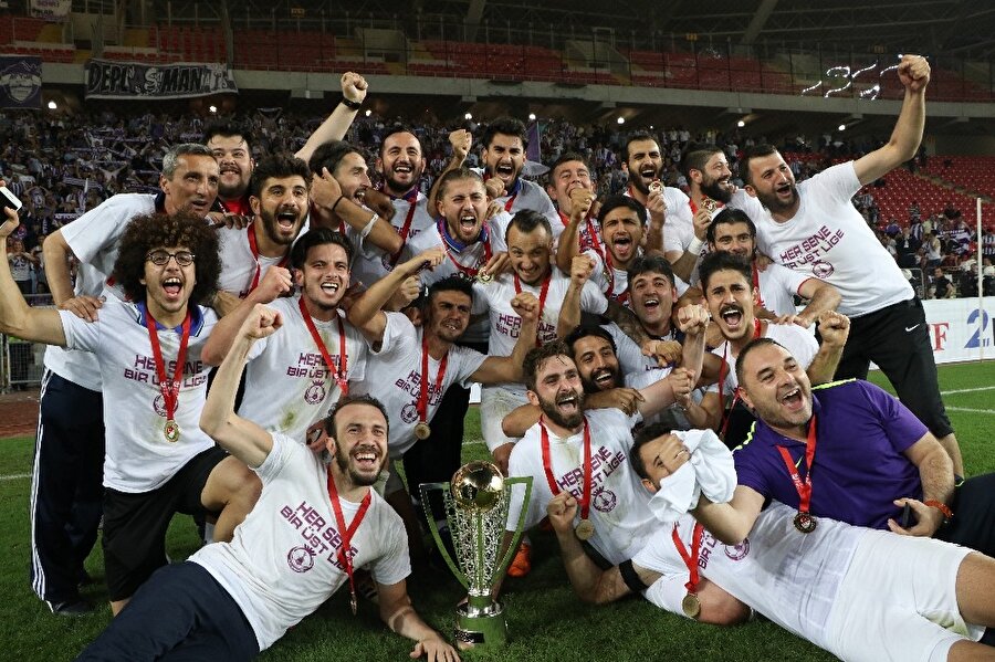 Afyonspor TFF 1. Lig'de!