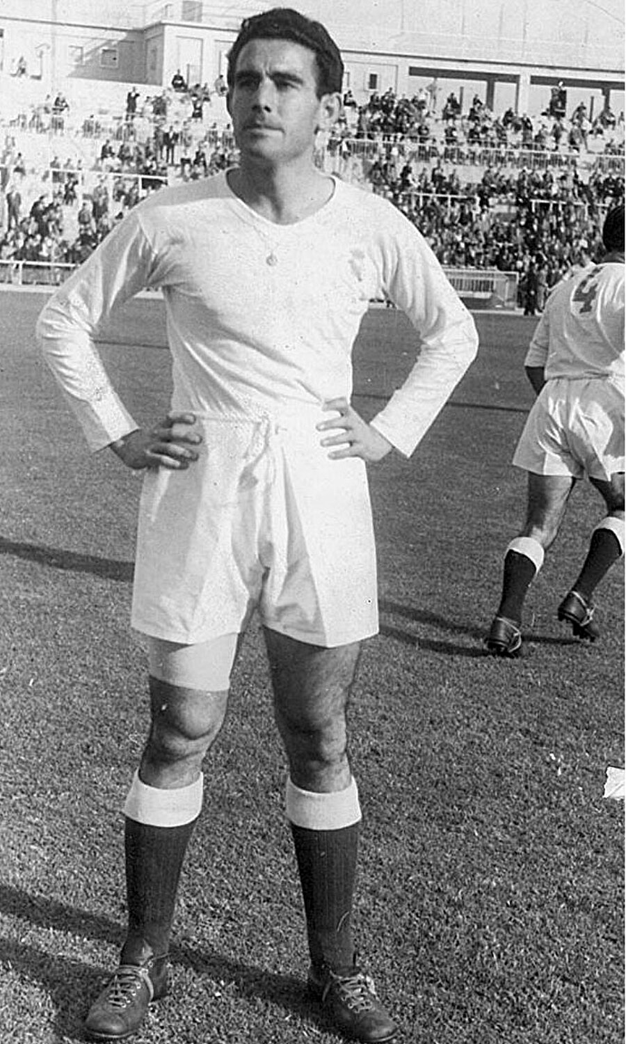 Rafael Lesmes / 5

                                    8 Ekim 2012'de yaşama gözlerini yuman Real Madridli defans oyuncusu Lesme, kariyeri boyunca 5 kez Şampiyonlar Ligi şampiyonluğu başarısı yaşadı.1955-19561956-19571957-19581958-19591959-1960
                                