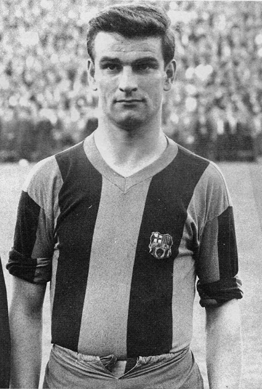 Sándor Kocsis
Macar futbolcu Sándor Kocsis, İsviçre'de düzenlenen 1954 Dünya Kupası'nda 11 gol attı.