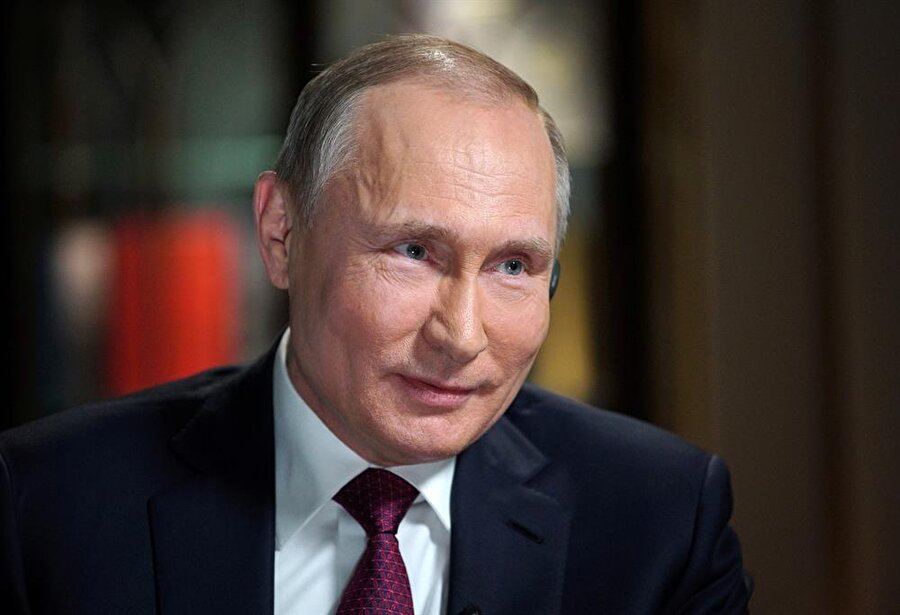 Vladimir Putin - Rusya
Rusya Devlet Başkanı Vladimir Putin 11 bin dolar maaş alıyor.