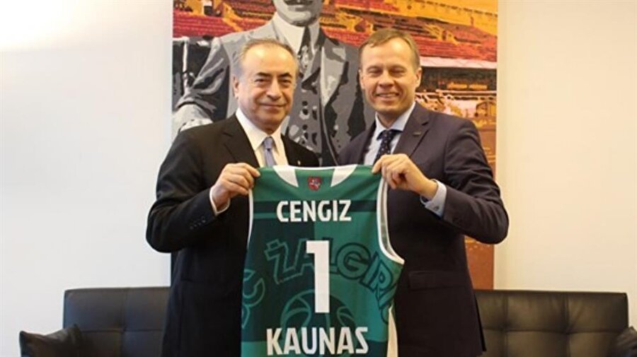 Galatasaray Başkanı Mustafa Cengiz ve Litvanya’nın Türkiye Büyükelçisi Audrius Bruzga