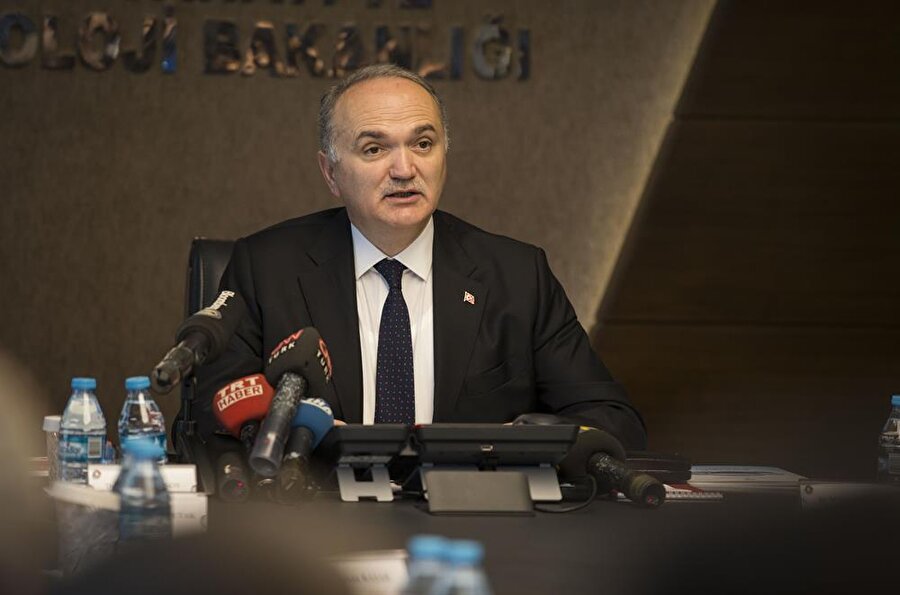 Faruk Özlü Antarktika açıklaması