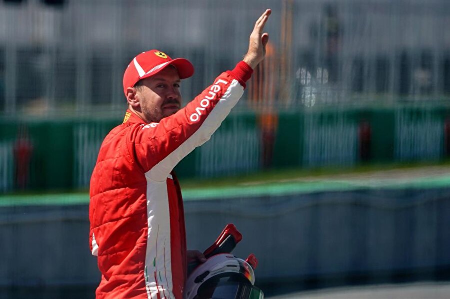 Kanada'da pole pozisyonu Vettel'in