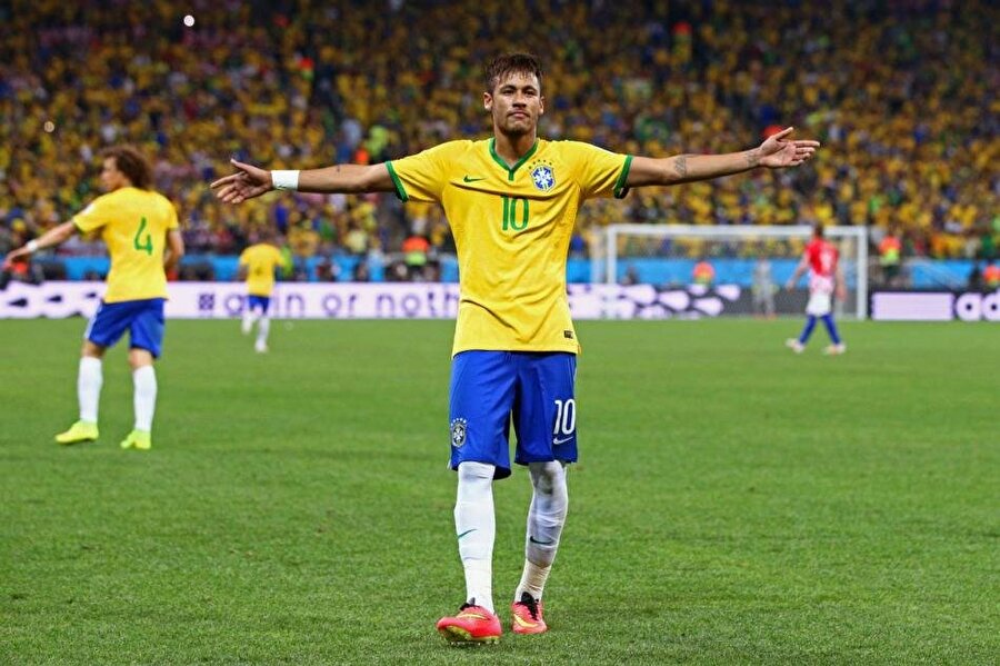 Neymar / BREZİLYA
180 milyon avro