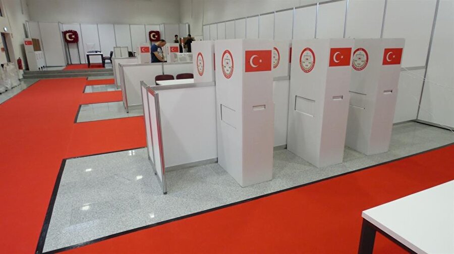 Yurt dışı seçim sandıklarında rekor katılım