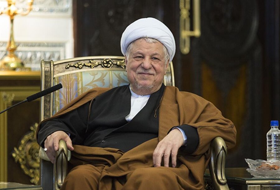Haşimi Rafsanjani, 1989-1997 yılları arasında cumhurbaşkanlığı koltuğunda oturmuştu.