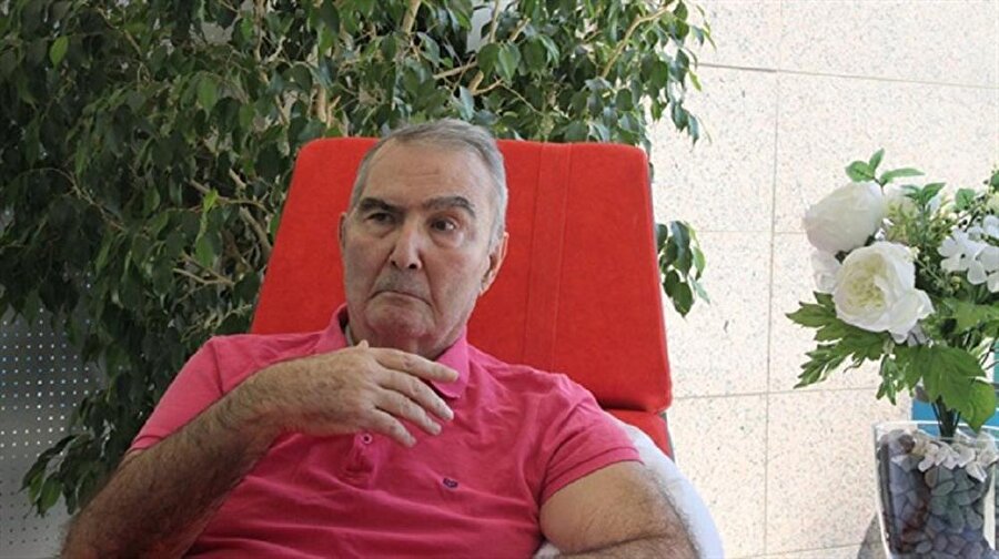 CHP'nin eski Genel Başkanı Deniz Baykal