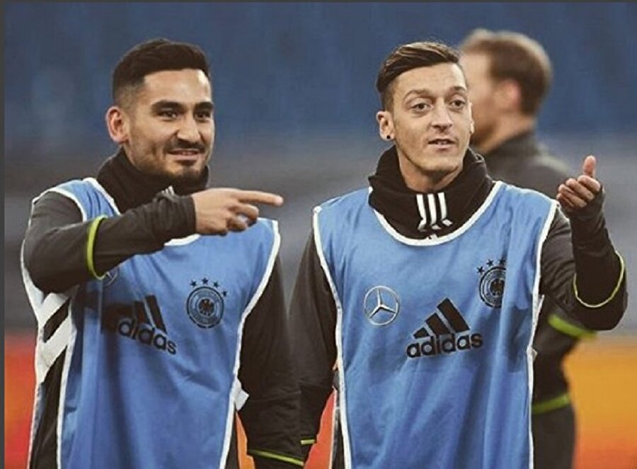 İlkay ve Mesut’a bakan desteği
