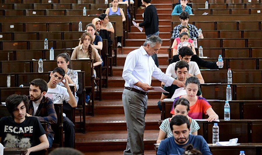 Üniversite kapısını 20 Türkçe sorusu açıyor