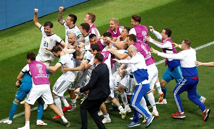 Rusya, İspanya'yı penaltılarda devirdi.
