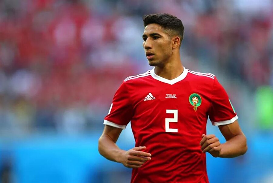 Achraf Hakimi
Yaş: 19
Milli Takım: FasKulüp: Real Madrid