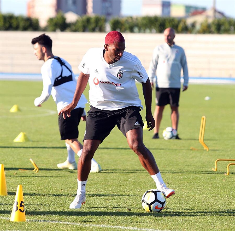 Tüm gözler Ryan Babel’de! Peki, ama neden?