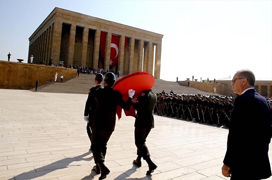 TBMM'de yapılan yemin töreninin ardından Anıtkabir'i ziyaret edecek