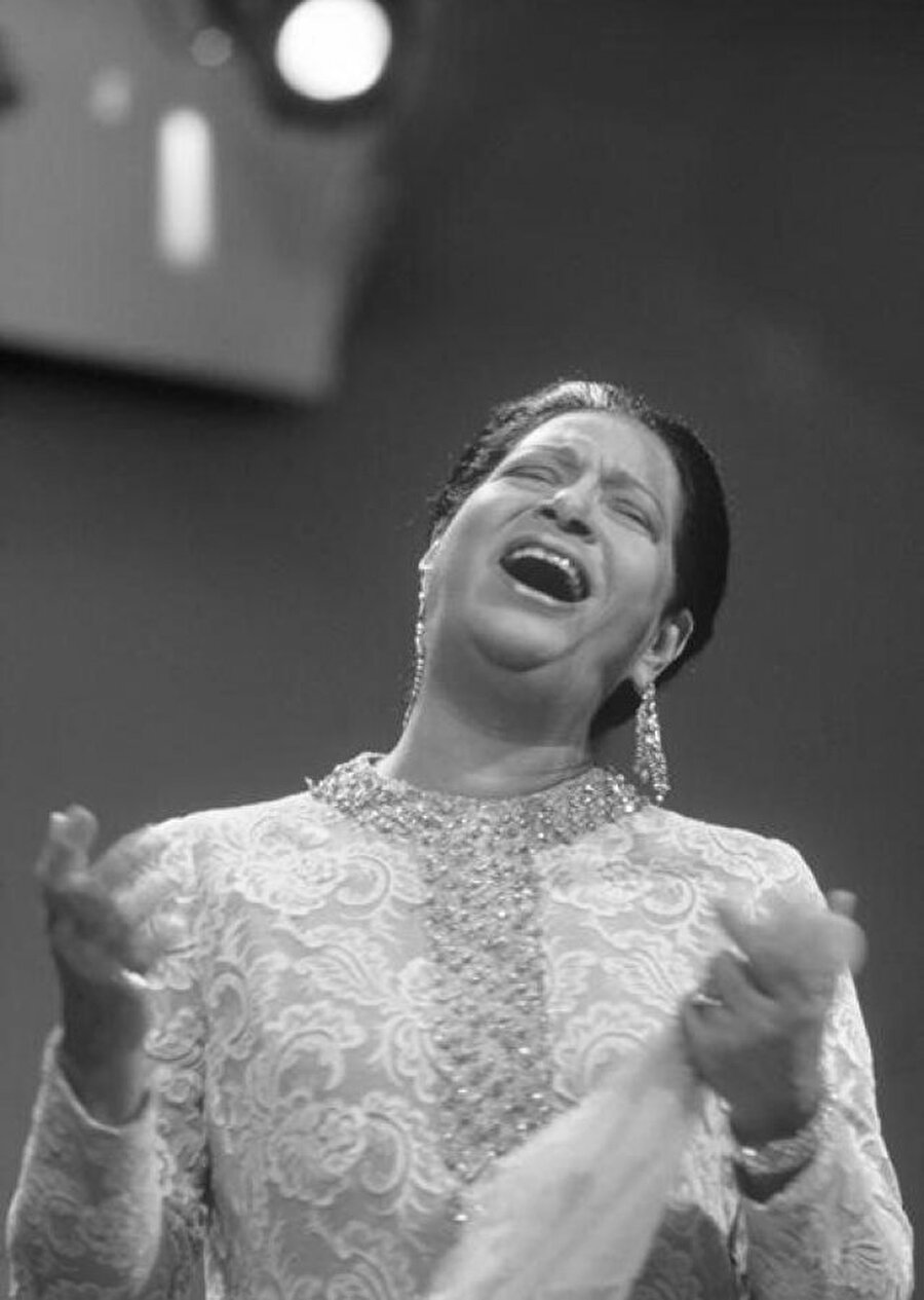 Ümmü Gülsüm, Mısır​