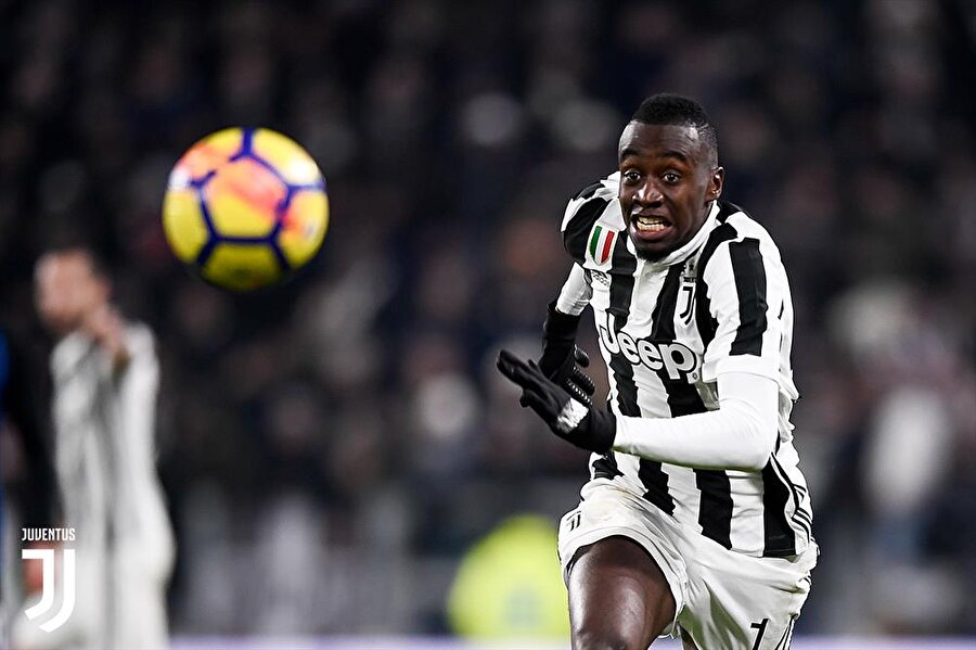 Matuidi

                                    
                                    
                                    
                                
                                
                                