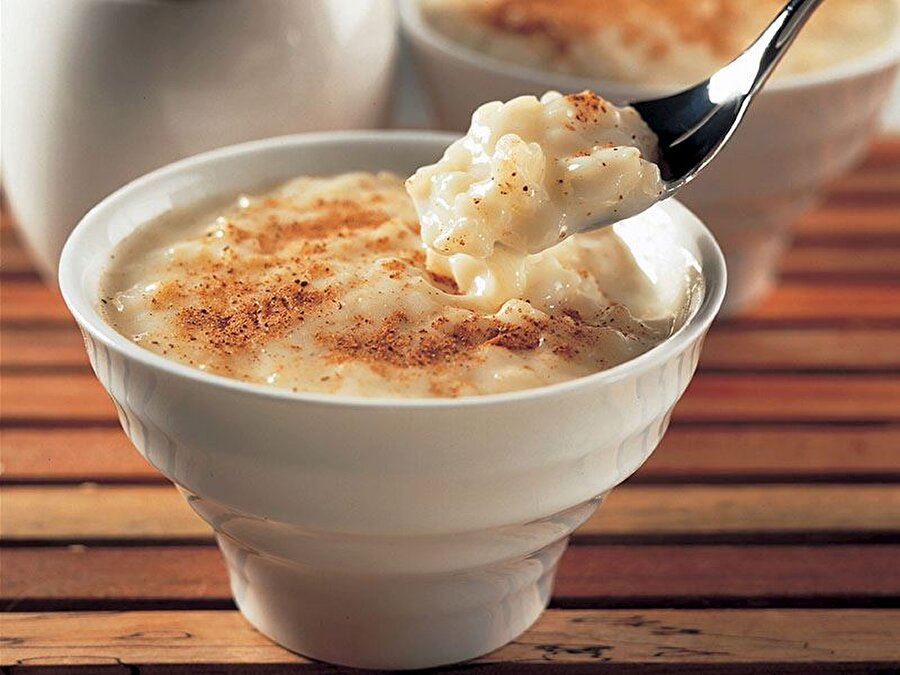 Sütlü tatlıların bir numarası: Sütlaç​