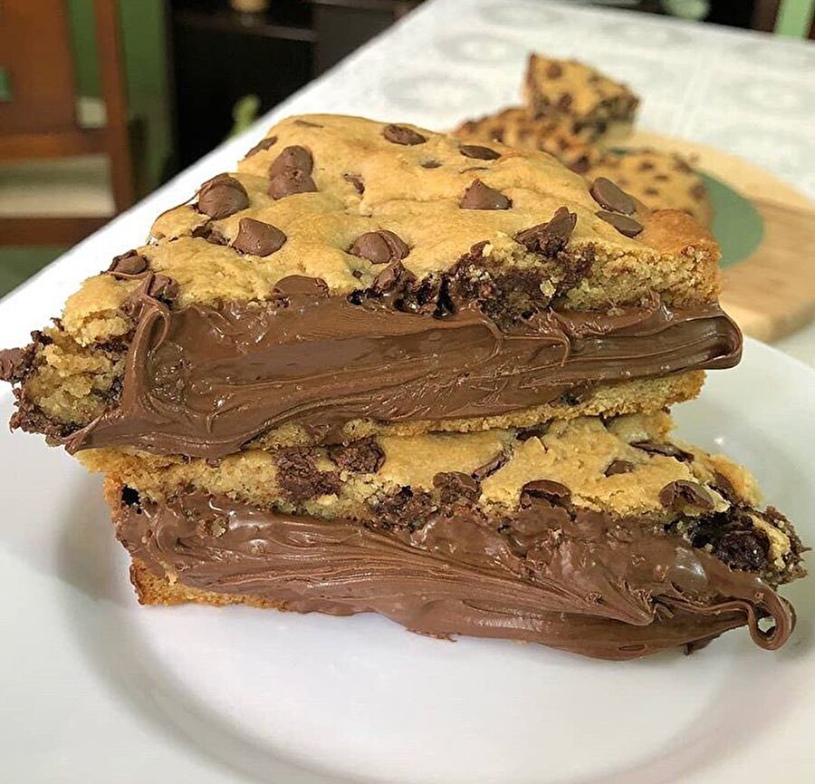 ​Çikolata dolgulu dilim kurabiye 