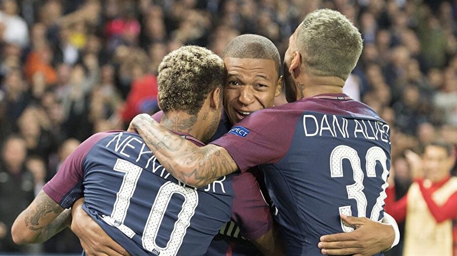 Neymar, Kylian M'bappe ve Dani Alves