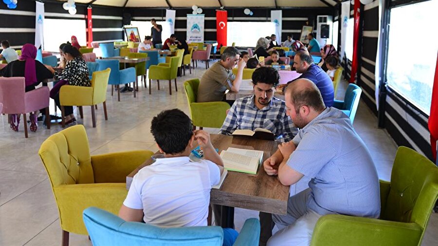 Şanlıurfa'da ''Millet Kıraathanesi''ne yoğun ilgi