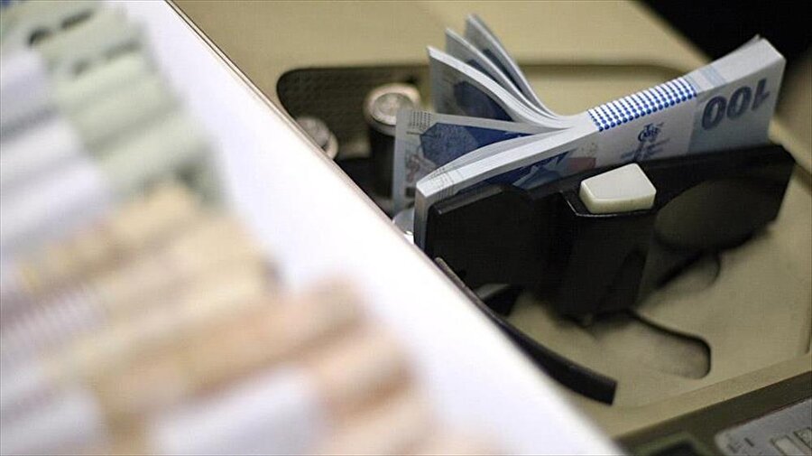 Mudiler bankalarda 98 milyon lira unuttu