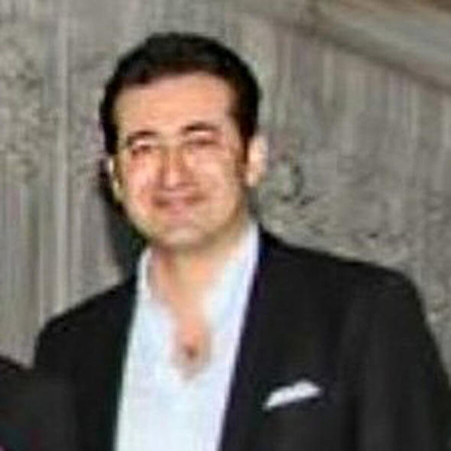 Mehmet Noyan Orcan

                                    Kod adı Numan'dır.Hukuk konusunda yönetici kardeşidir, silahlıdır. Hukuk konusunda yürütülen lobi çalışmaları ve rüşvetler konusunda bilgi sahibidir.
                                