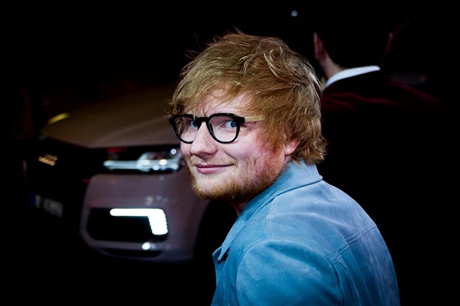 9. Ed Sheeran

                                    
                                    Yıllık kazancı 110 milyon dolar
                                
                                