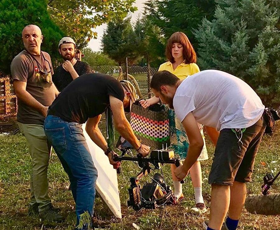 Onur Ünlü'den yeni film: Topal Şükran'ın Maceraları