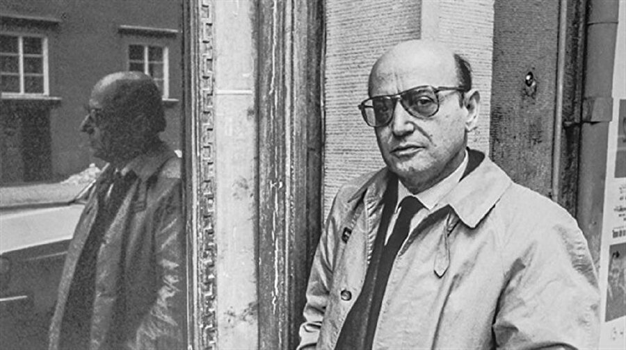 Theo Angelopulos