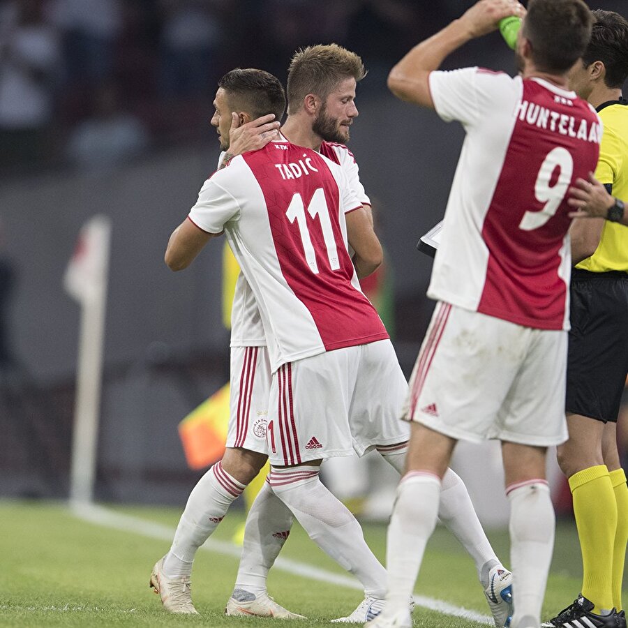 Ajax 2-0 Sturm Graz