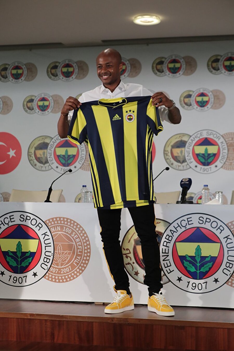 Andre Ayew Fenerbahce De Kac Numarali Formayi Giyecek Ayew In Forma Numarasi Kac