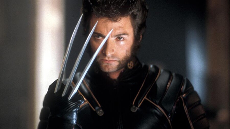 Hugh Jackman

                                    X-Men filminin Wolverine'i olarak tüm dünyada tanınan başarılı oyuncu Hugh Jackman'ın önceden doğum günü partilerinde palyaço olarak çalışırdı. 
                                