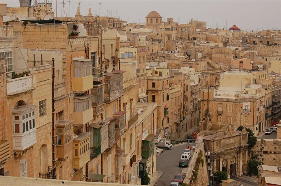 Malta'dan bir şehir görüntüsü