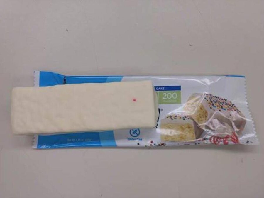 Birkaç tane daha olması gerekmiyor muydu?