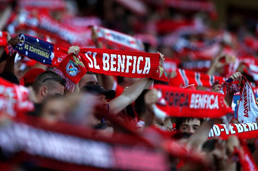 Benfica taraftarı
