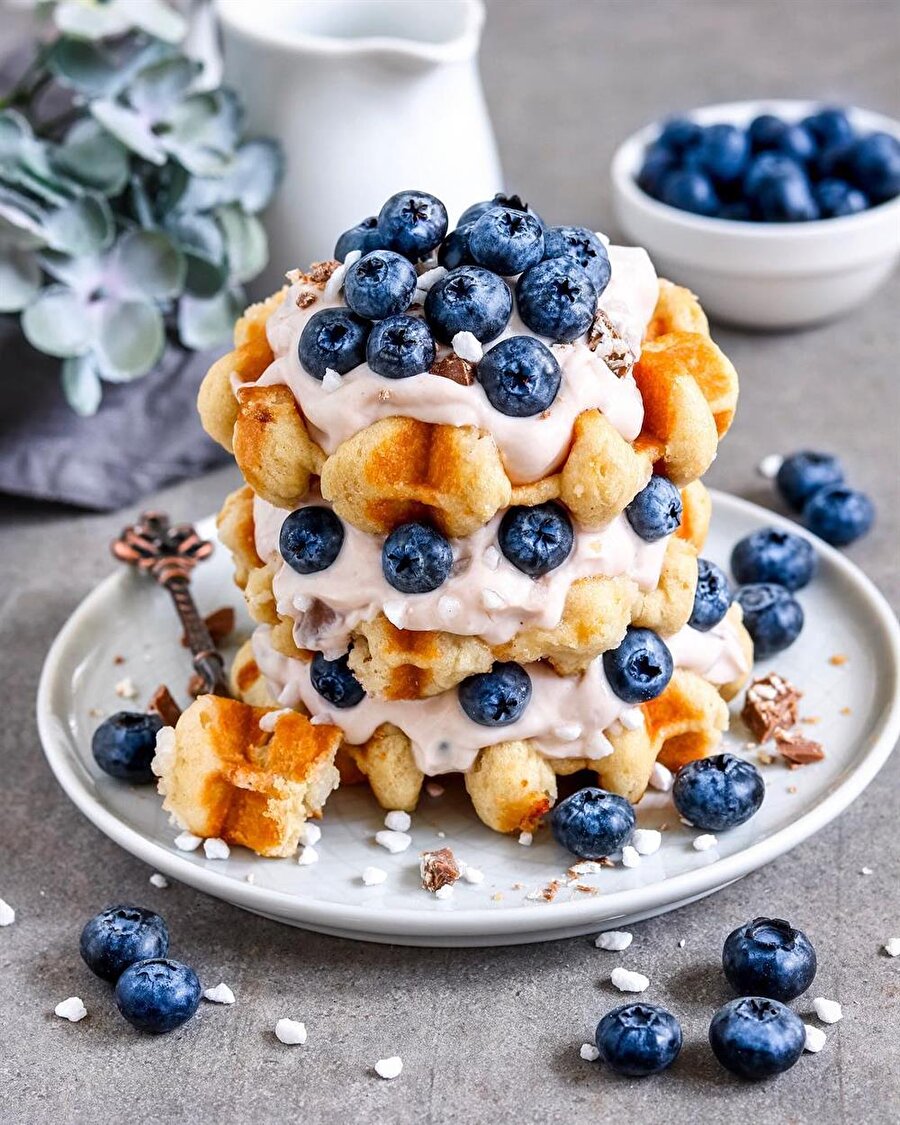 Vegan vanilyalı waffle