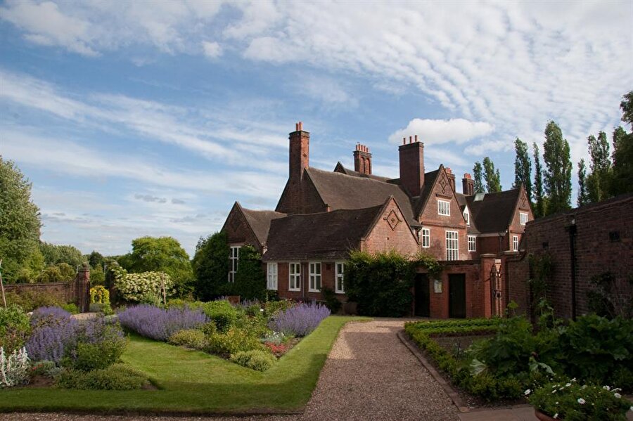 Winterbourne Botanik Bahçesi, Birmingham, İngiltere