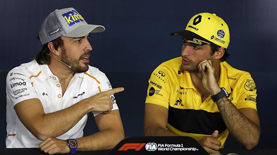 Fernando Alonso ve Carlos Sainz
