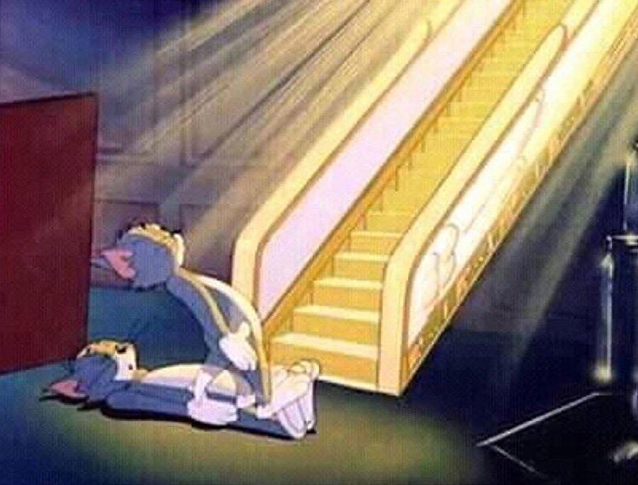 Ruhumu yatakta bırakıp işe gidiyorum