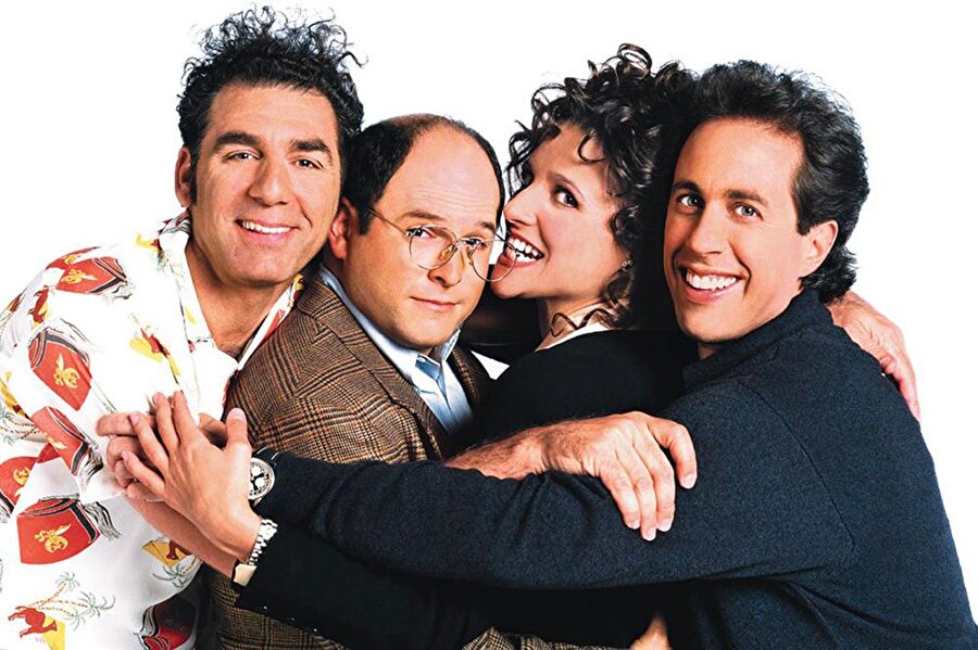 Amerikan sitcomu Seinfeld​

                                    
                                    İlk bölümü 5 Temmuz 1989 tarihinde başlayan Emmy Ödüllü dizi Seinfeld'in son bölümü ise, 14 Mayıs 1998 tarihlerinde yayınlandı. Toplamda 9 sezon devam eden Amerikan sitcomu dizinin vedasının üzerinden 20 yıl geçti.
                                
                                