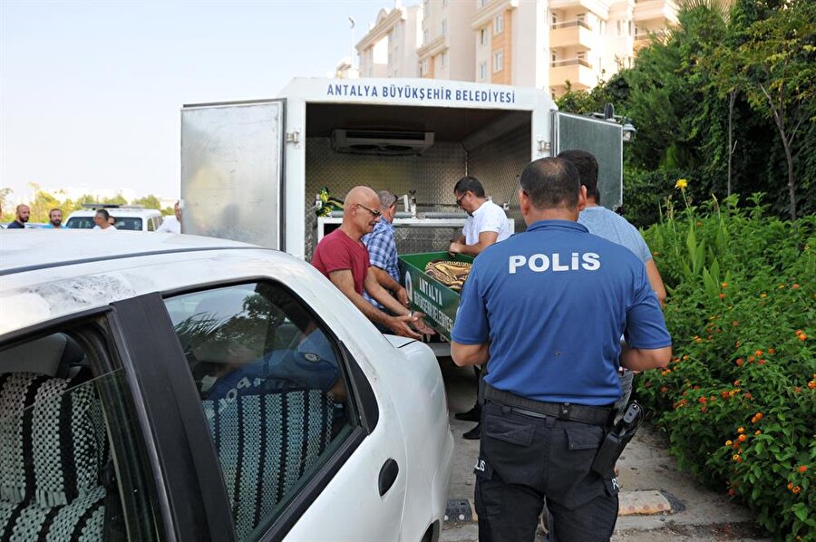 Sultanov'un ölüm nedeni, otopsinin ardından belirlenecek.