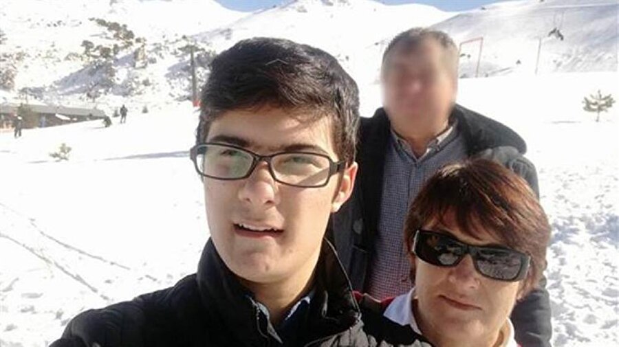 Uğur Bulut’un, annesini öldürdükten sonra intihar ettiği belirlendi.
