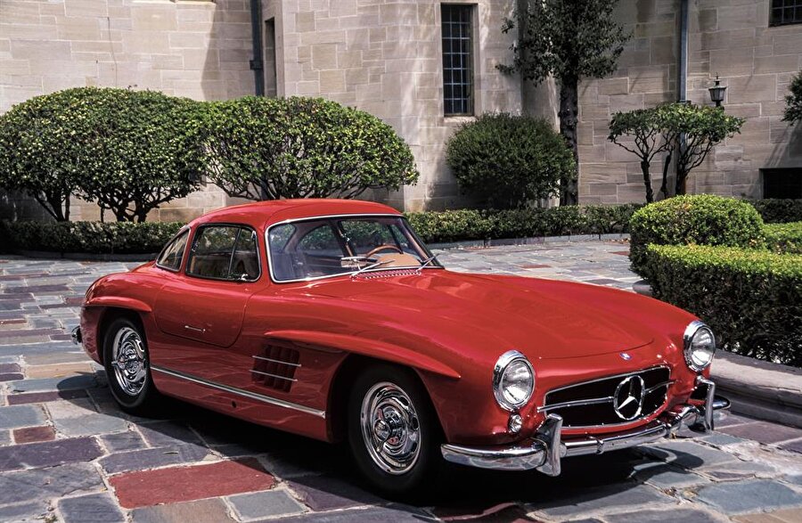Mercedes-Benz 300 SL