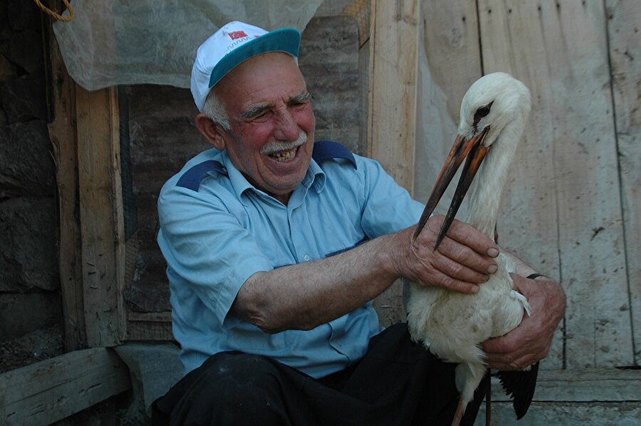 Leyleğe Hayrullah Kura adlı bir vatandaş sahip çıktı.
