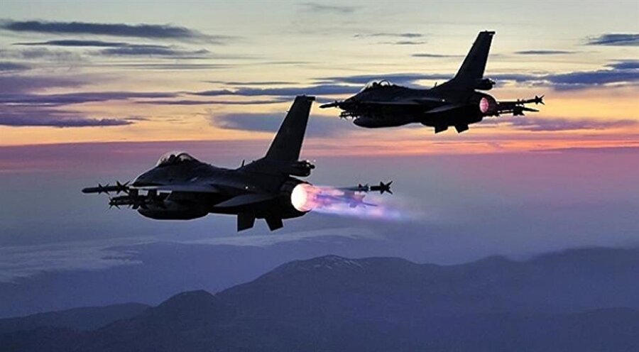 Irak'ın kuzeyine hava harekatı